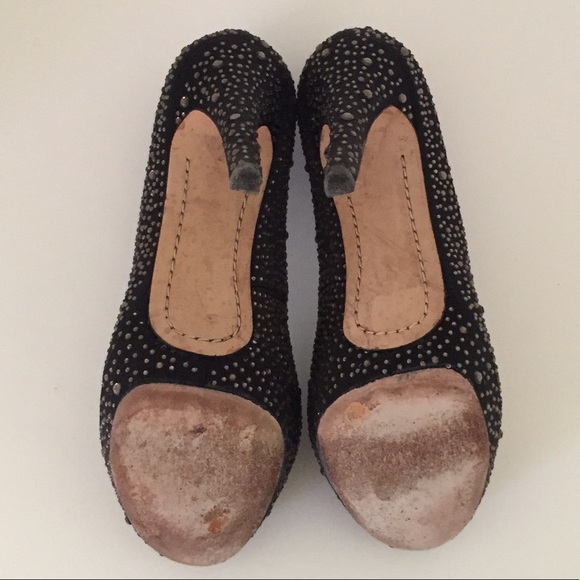💕SOLD💕BCBGMAXAZRIA Black Rhinestone Pumps size 8 - Picture 4 of 4